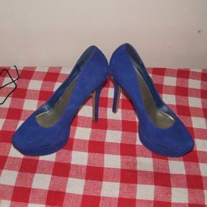 Jessica Simpson heels